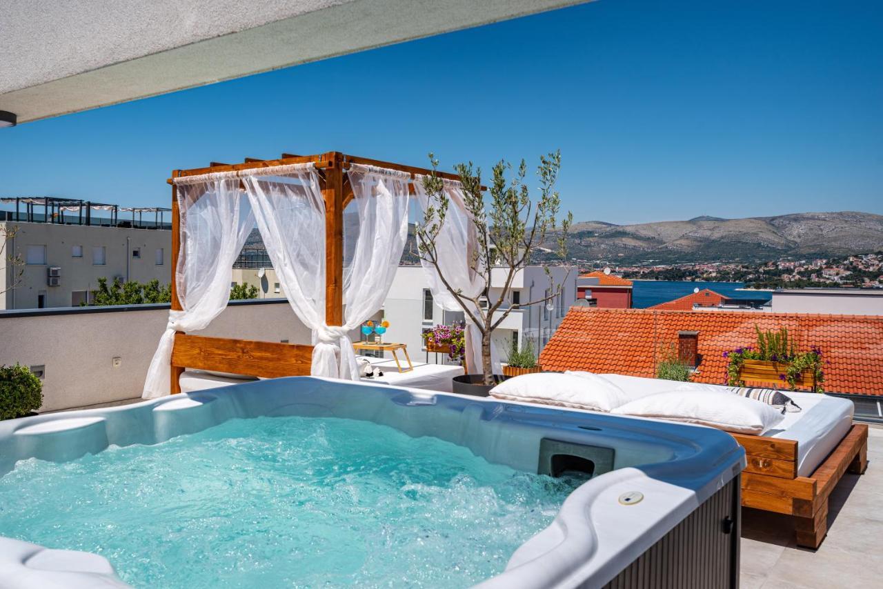 Апартаменты Rooftop Spa Трогир Экстерьер фото